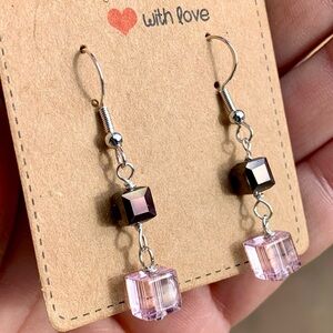 ❤️5 for $15 Pink and Black Crystal Cubes Wire Wrapped Silver Dangle Earrings